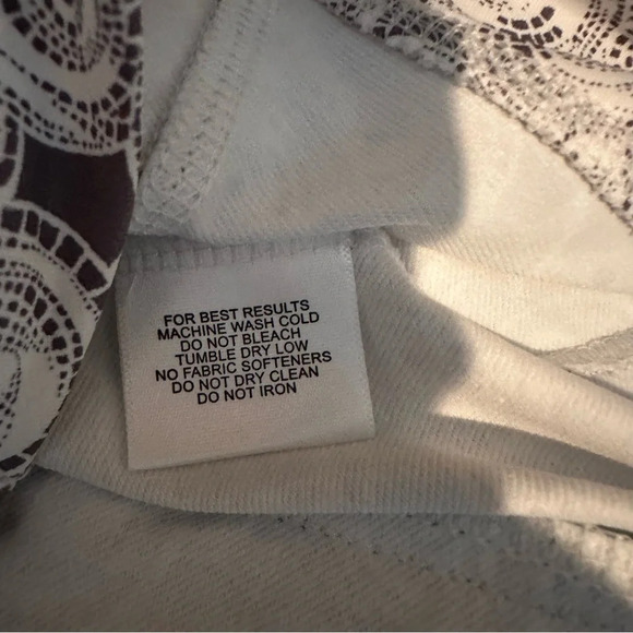 Peter Millar Jacket Womens Small E4 Full Zip Long Sleeve Run Travel UPF Cruise + - Picture 12 of 12